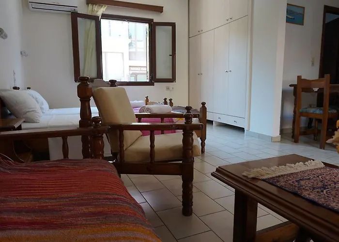 Byron 2* Argostoli (Kefalonia)