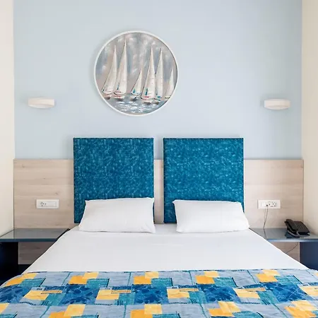Apart-hotel Byron 2*