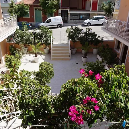 Byron Lägenhetshotell Argostoli (Kefalonia)