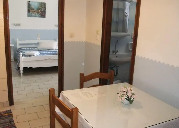 Byron Apartmanhotel 2*