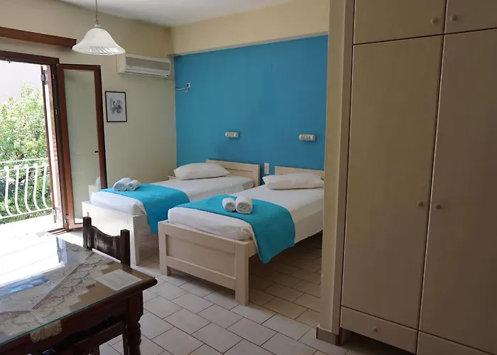 Byron Apartmanhotel 2*