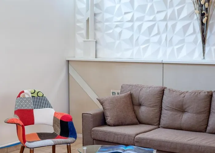 Byron Apartmanhotel 2*