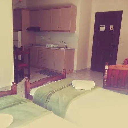 Byron 2* Αργοστόλι