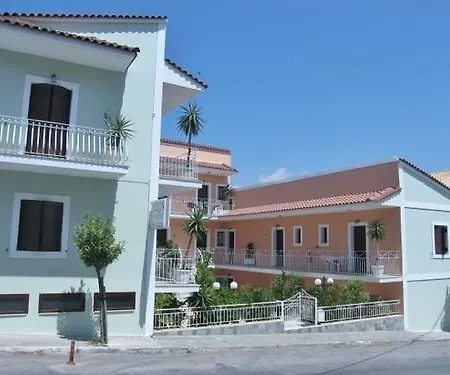 Byron Ξενοδοχείο με διαμερίσματα 2*